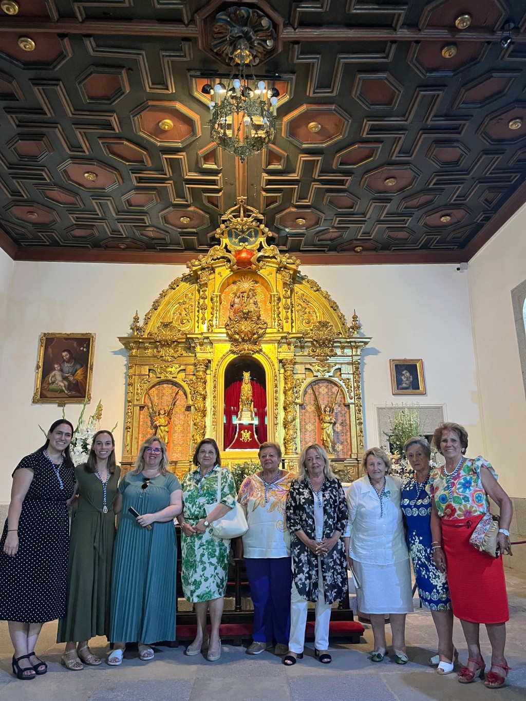 Comida Hermanos Mayores 2025