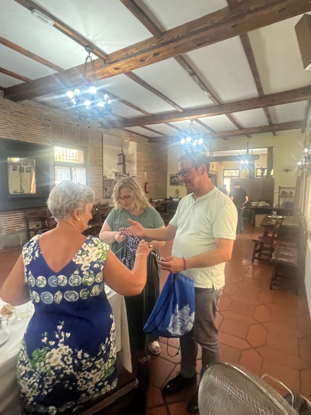 Comida Hermanos Mayores 2025